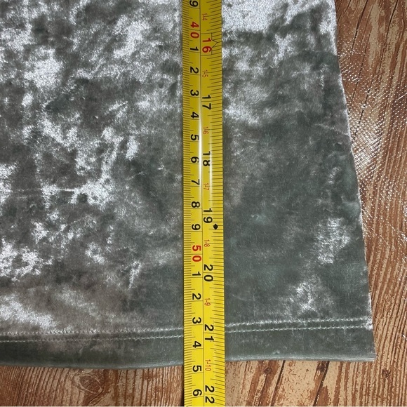 H&M women Crushed velvet strappy top size S - Picture 10 of 10